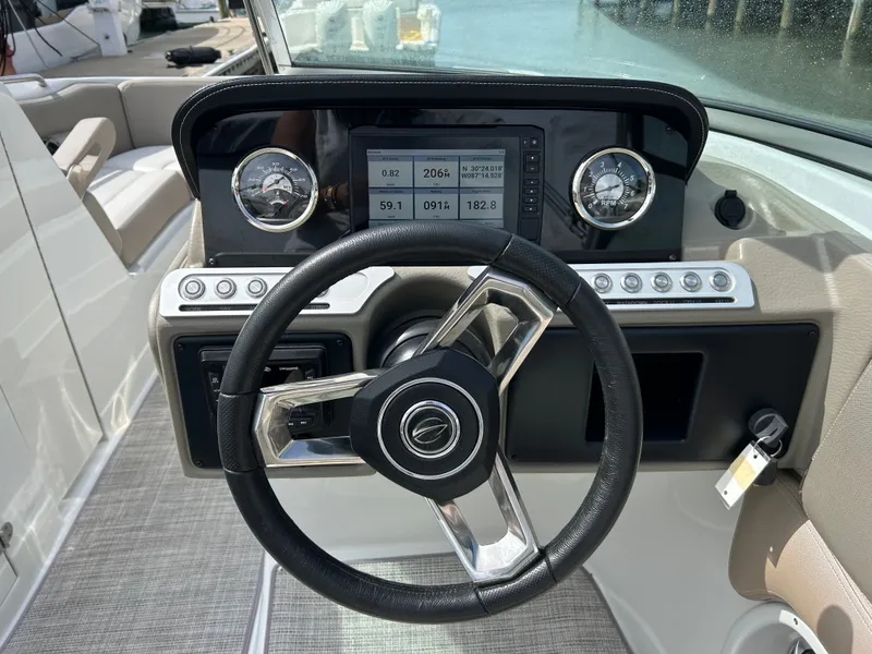 Slide: The Image of Crownline Boats 235 ESX 2022 - 13