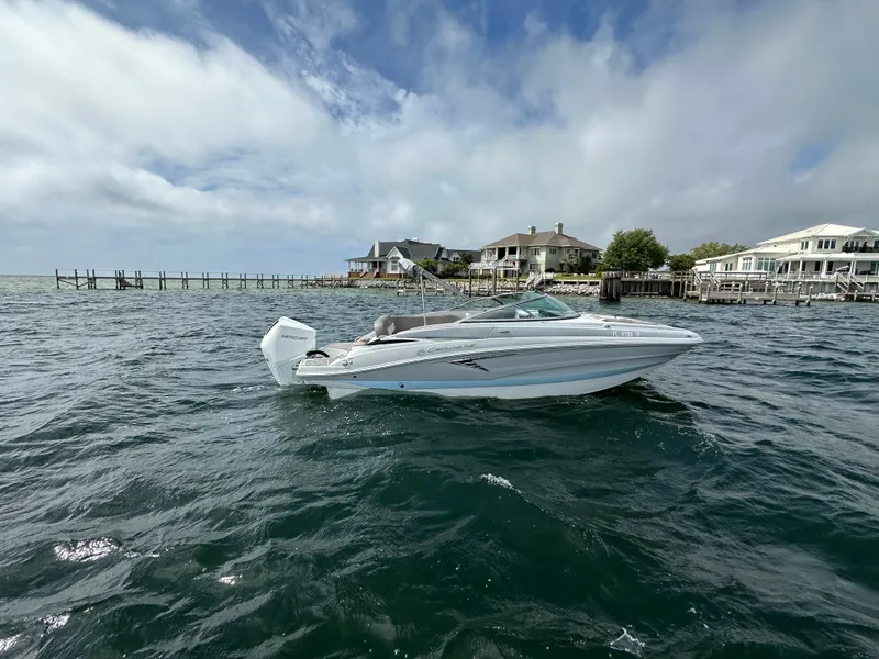 Slide: The Image of Crownline Boats 235 ESX 2022 - 2