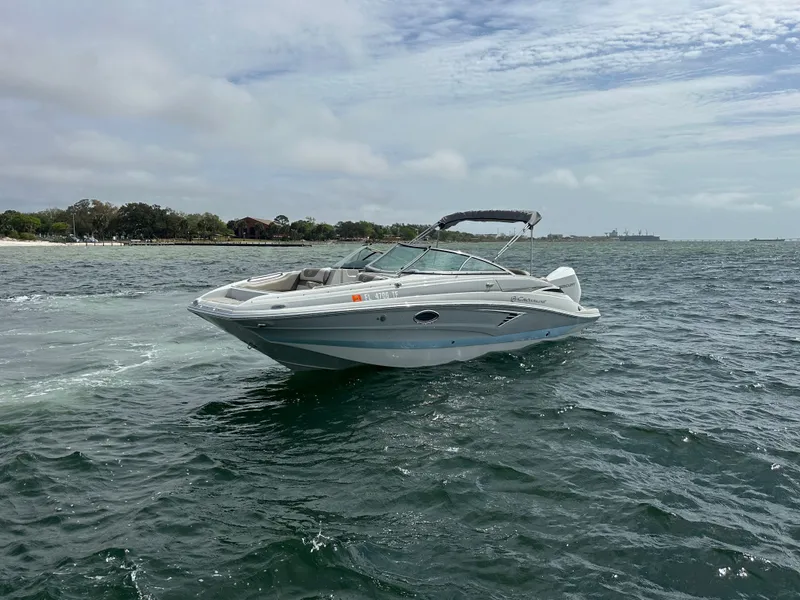 Slide: The Image of Crownline Boats 235 ESX 2022 - 5
