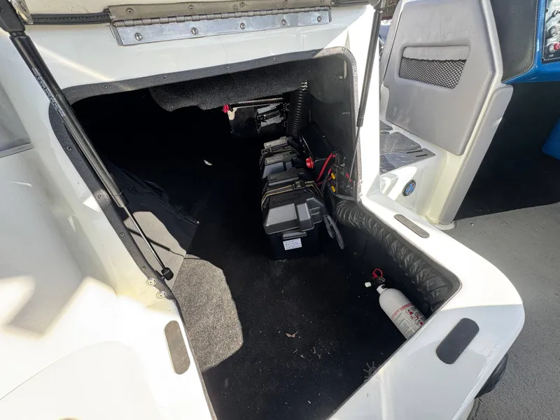 Slide: The Image of Centurion Enzo SV233 2013 - 15