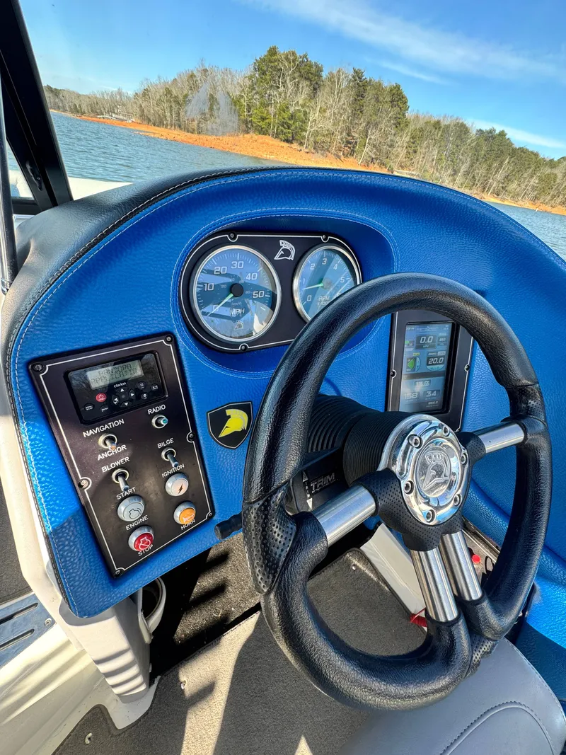 Slide: The Image of Centurion Enzo SV233 2013 - 8