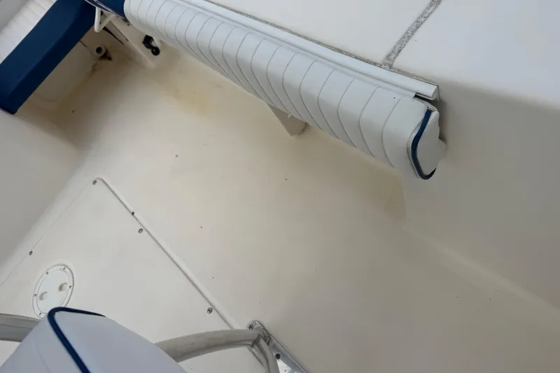 Slide: The Image of Boat water hose connection on a 2005 Sea Hunt Triton 232. - 51