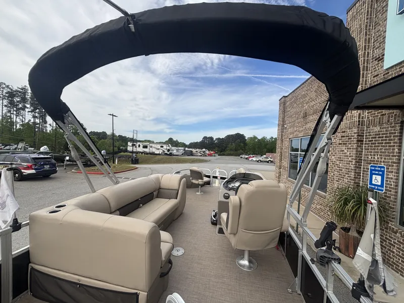 Slide: The Image of Sun Tracker Fishin Barge 20DLX w/Mercury 90ELPT CT 90HP - 4 - Stroke Engine 2020 - 42