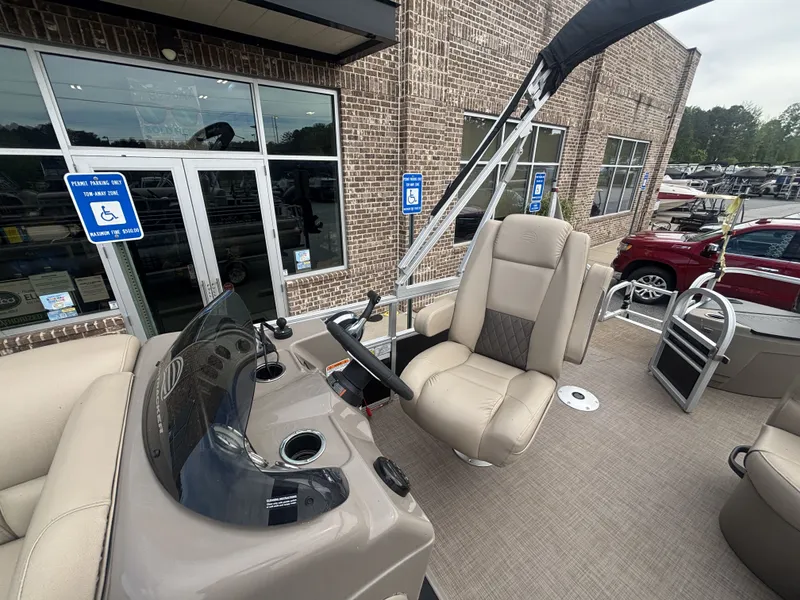 Slide: The Image of Sun Tracker Fishin Barge 20DLX w/Mercury 90ELPT CT 90HP - 4 - Stroke Engine 2020 - 8