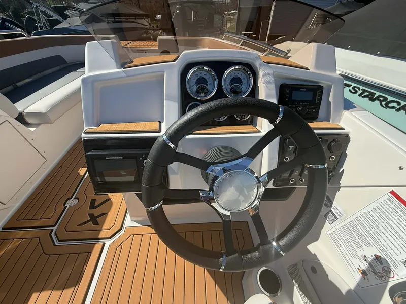 Slide: The Image of Starcraft svx 211 2026 - 19