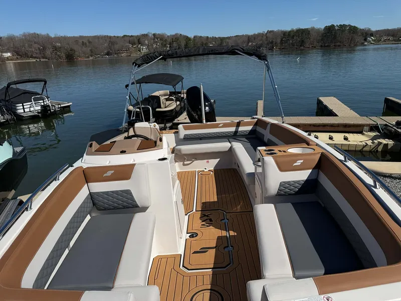 Slide: The Image of Starcraft svx 211 2026 - 3