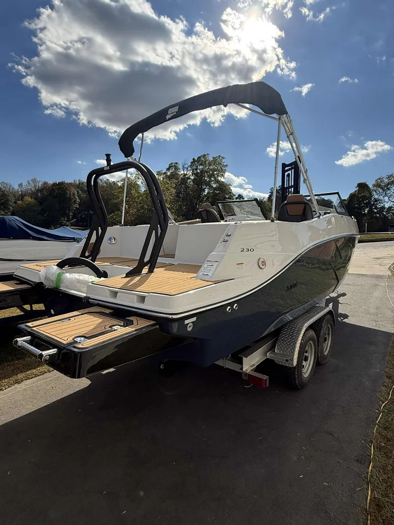 Slide: The Image of Starcraft SVX 230 2026 - 18