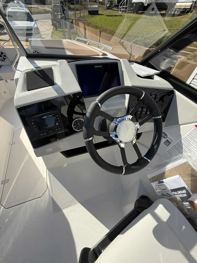 Slide: The Image of Starcraft SVX 230 2026 - 5