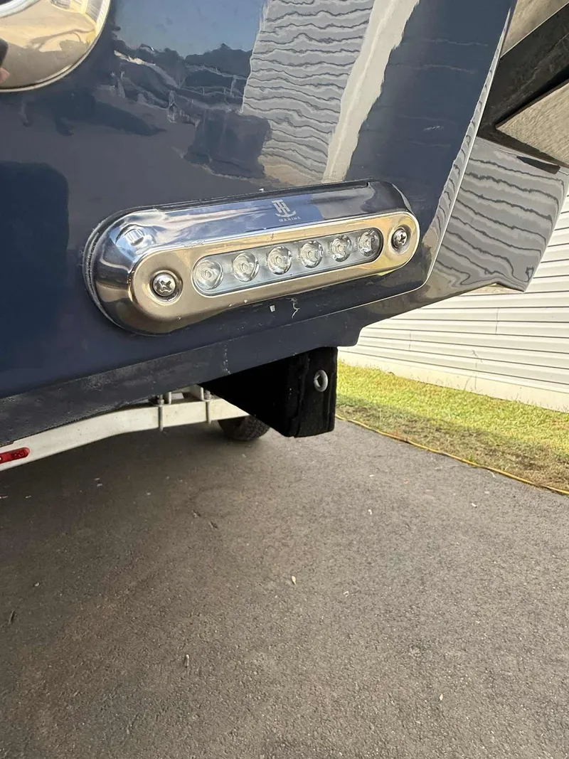 Slide: The Image of Starcraft SVX 230 2026 - 6