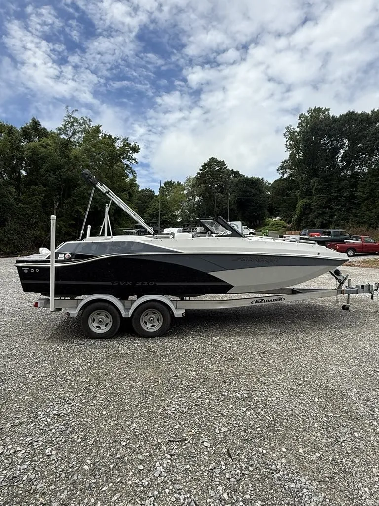 Slide: The Image of Starcraft SVX 210 2024 - 16