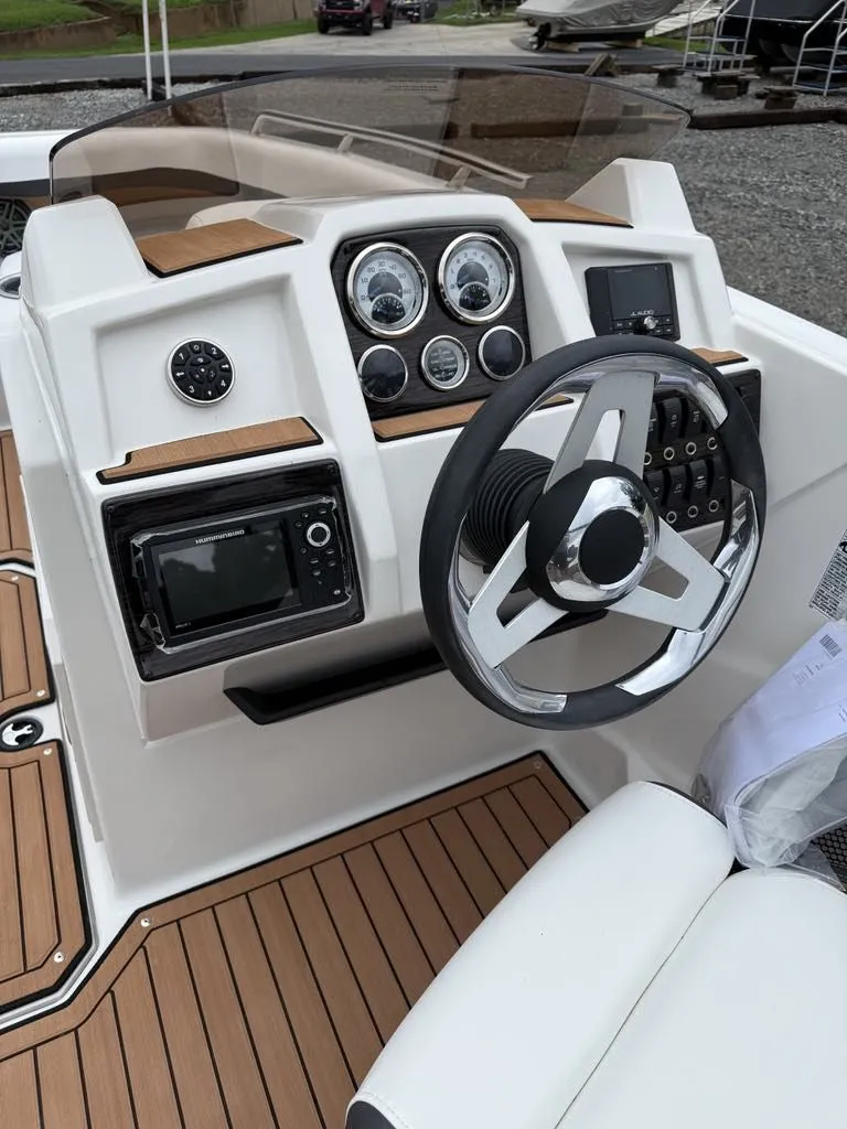 Slide: The Image of Starcraft SVX 211 OB 2024 - 14