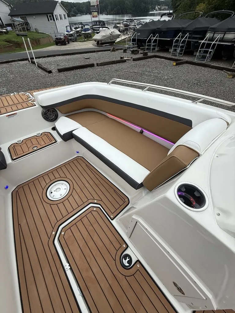 Slide: The Image of Starcraft SVX 211 OB 2024 - 17