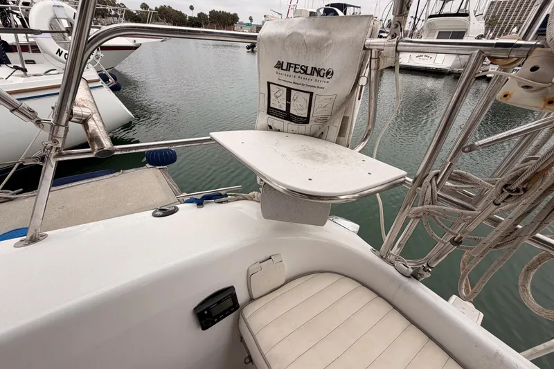 Slide: The Image of Cockpit of 1996 Catalina 36 MkII sailboat with Lifesling safety equipment. - 24