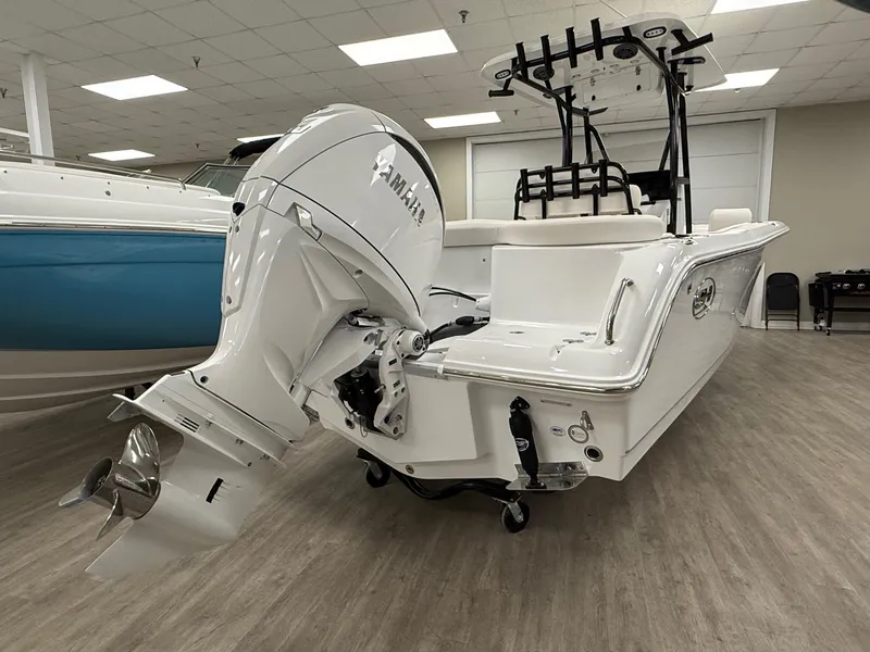 Slide: The Image of Sea Hunt Ultra 234 2026 - 8