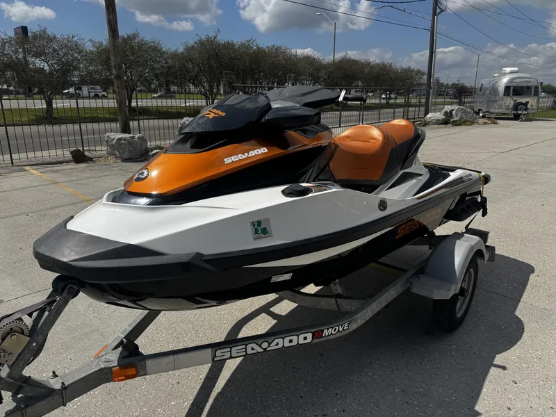 Slide: The Image of Sea-Doo GTX 155 2014 - 10