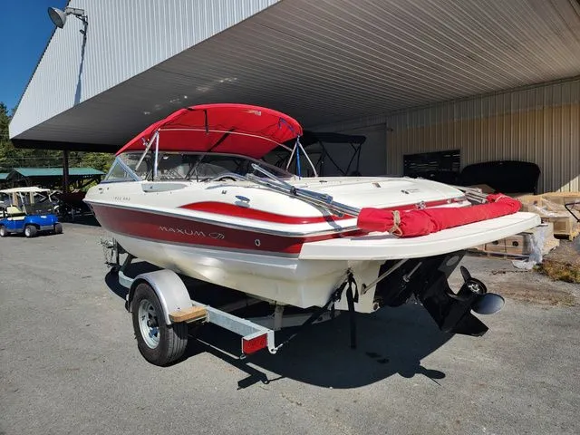 Slide: The Image of Maxum 1900 SR 2007 - 3