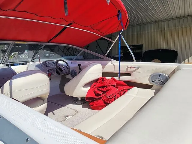 Slide: The Image of Maxum 1900 SR 2007 - 9