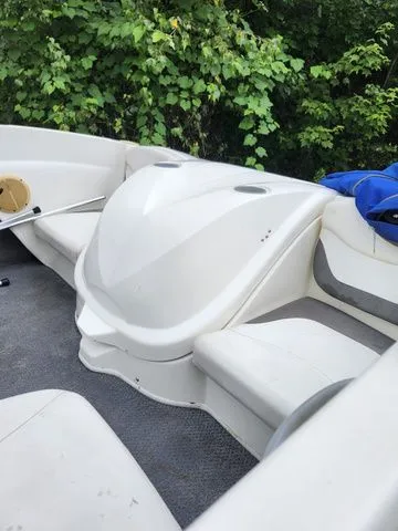 Slide: The Image of Bayliner 175 2009 - 6