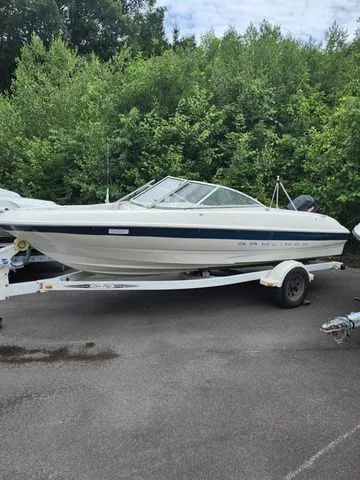 Slide: The Image of Bayliner 180 2000 - 2
