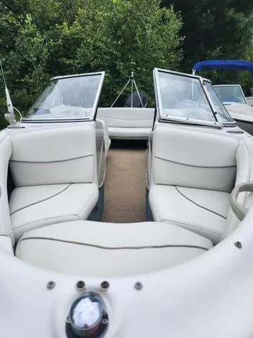 Slide: The Image of Bayliner 180 2000 - 3