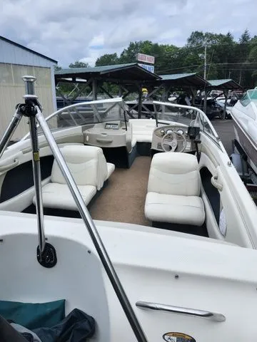 Slide: The Image of Bayliner 180 2000 - 8