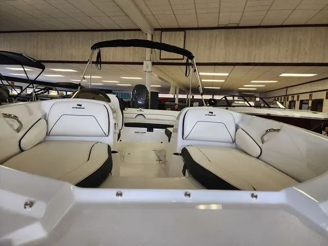 Slide: The Image of Stingray 182 SC 2026 - 5