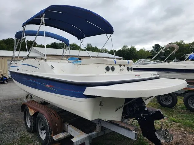 Slide: The Image of Bayliner 217 Deck Boat - DEAL PENDING 2006 - 6