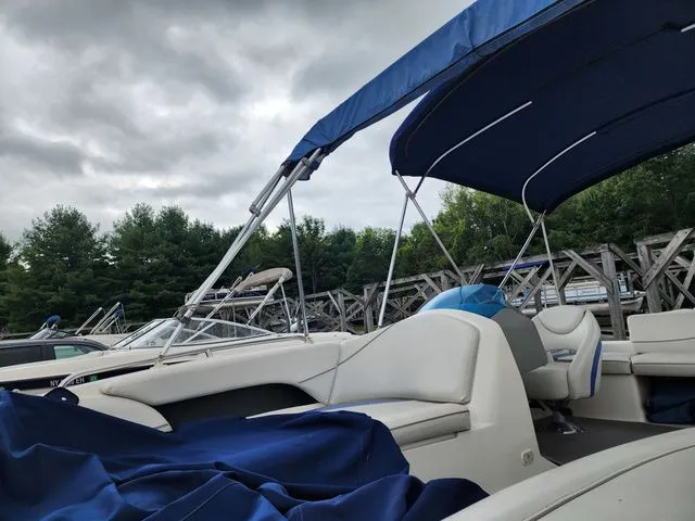 Slide: The Image of Bayliner 217 Deck Boat - DEAL PENDING 2006 - 9