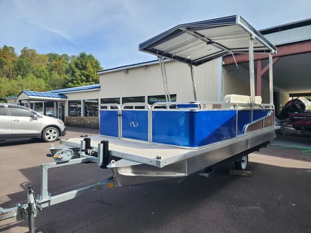 The Image of Paddle King Lo Pro Solar - Cruise And Charge At Same Time! 2026 - 1