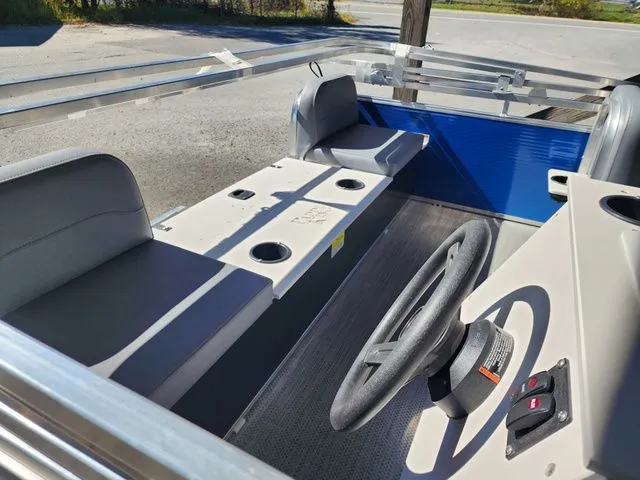 Slide: The Image of Paddle King Lo-Pro Cruiser Floor Plan 4 2026 - 4