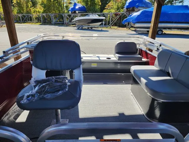 Slide: The Image of Paddle King Lo Pro Angler 2026 - 4