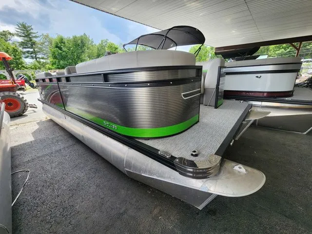 The Image of Qwest E-Class RLS E20 LT 2024 - 1