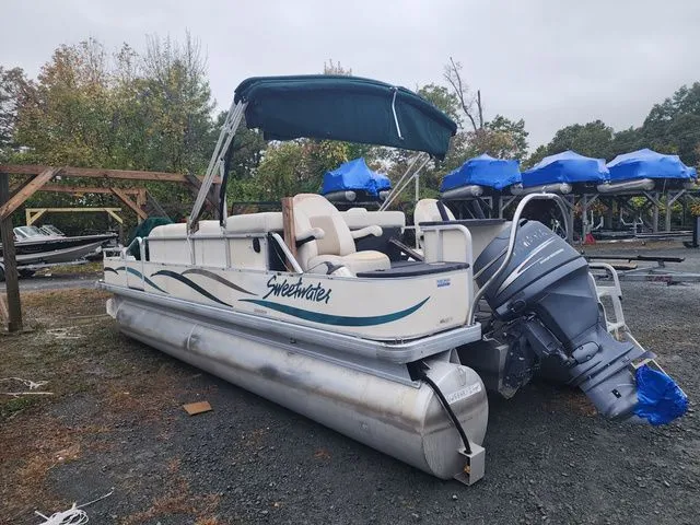 Slide: The Image of Godfrey Sweetwater 2222 DT 2004 - 3