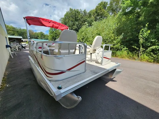 Slide: The Image of Starcraft 140 Fish Pontoon 2009 - 4