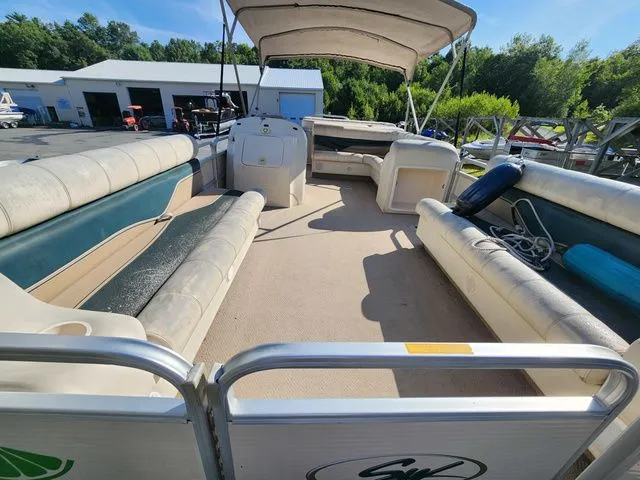 Slide: The Image of Godfrey Sweetwater 2221 SC 2004 - 7