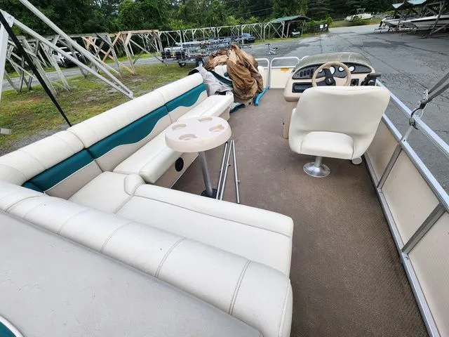 Slide: The Image of Godfrey Tuscany 2000 Pontoon 2004 - 8