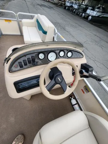 Slide: The Image of Godfrey Tuscany 2000 Pontoon - DEAL PENDING 2004 - 10