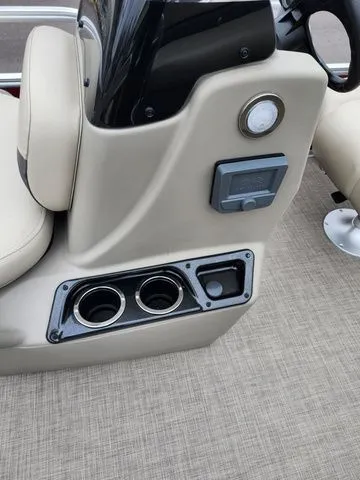 Slide: The Image of Bass Tracker BASS BUGGY 18 DELUXE 2024 - 6