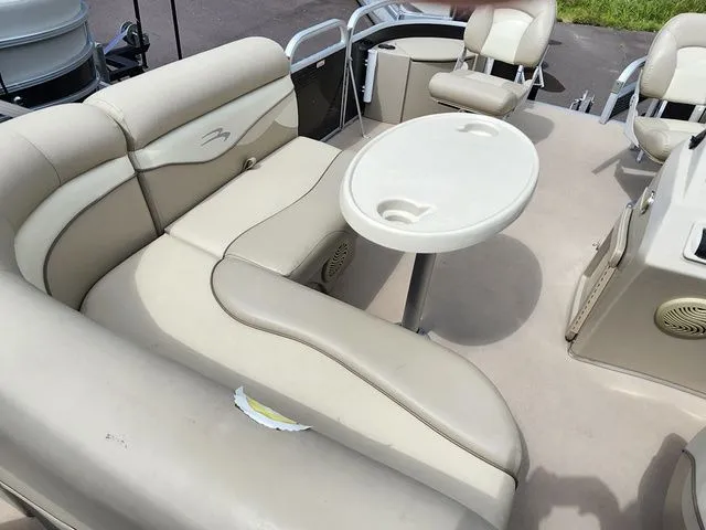 Slide: The Image of Bennington 18SFX Pontoon 2015 - 12