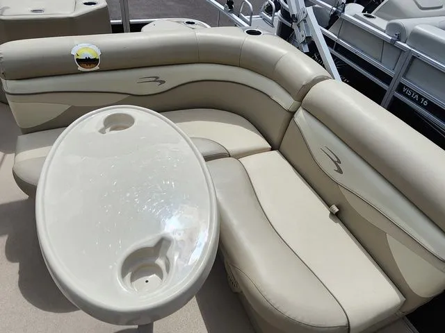 Slide: The Image of Bennington 18SFX Pontoon 2015 - 17