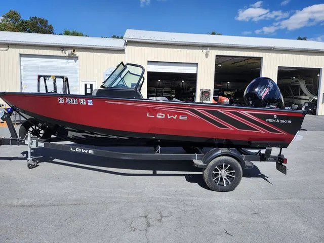 The Image of Lowe FS1900 2024 - 1