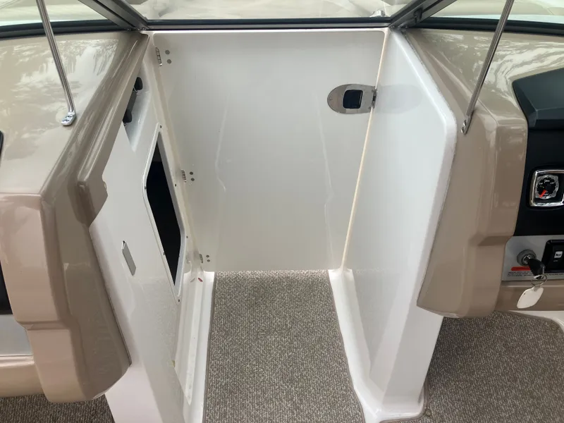 Slide: The Image of Interior view of 2011 Chaparral 216 SSi boat. - 16
