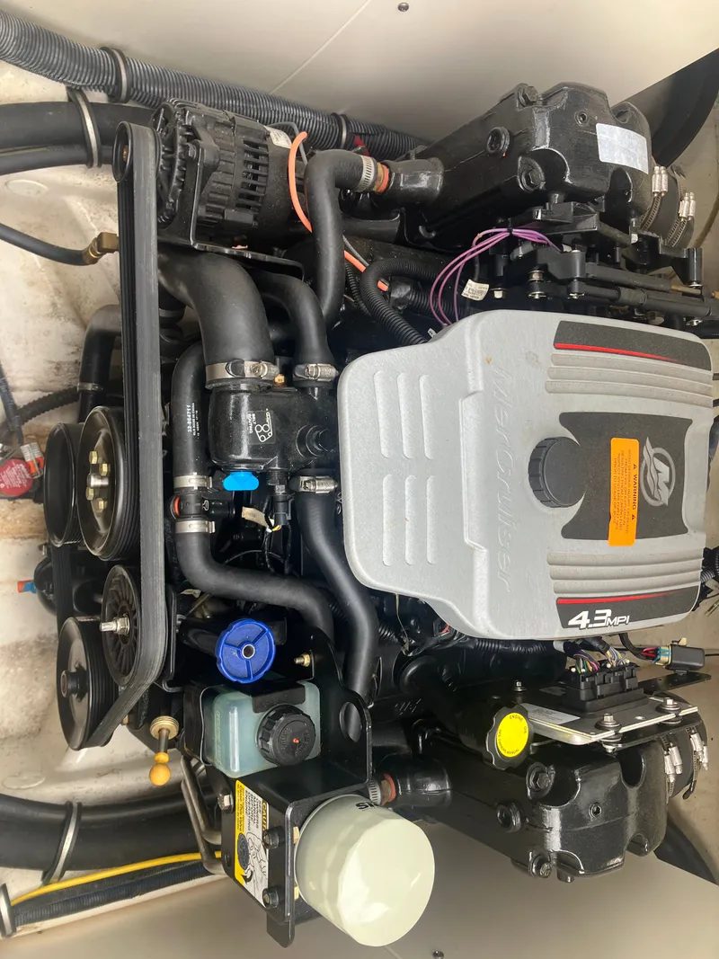 Slide: The Image of Engine of a 2011 Chaparral 216 SSi boat, 4.3 MPI. - 23