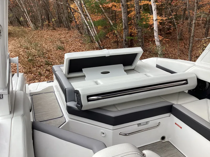 Slide: The Image of Cobalt R4 2024 - 5