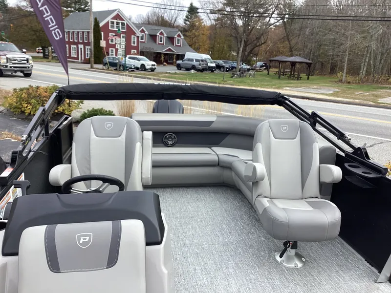 Slide: The Image of Premier 200 SUNSCAPE RE-CL 2025 - 8