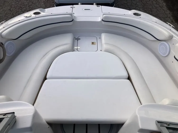 Slide: The Image of Interior of a 2007 Four Winns 204 Funship boat. - 18