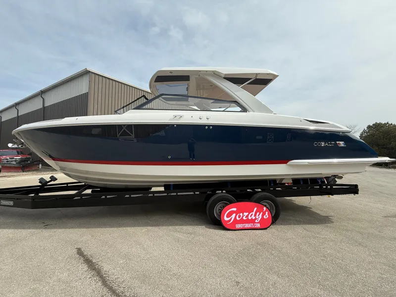 The Image of Cobalt R35 2025 - 1