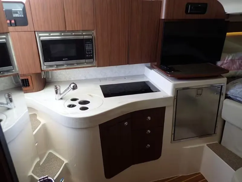 Slide: The Image of Grady-White Express 330 2020 - 20