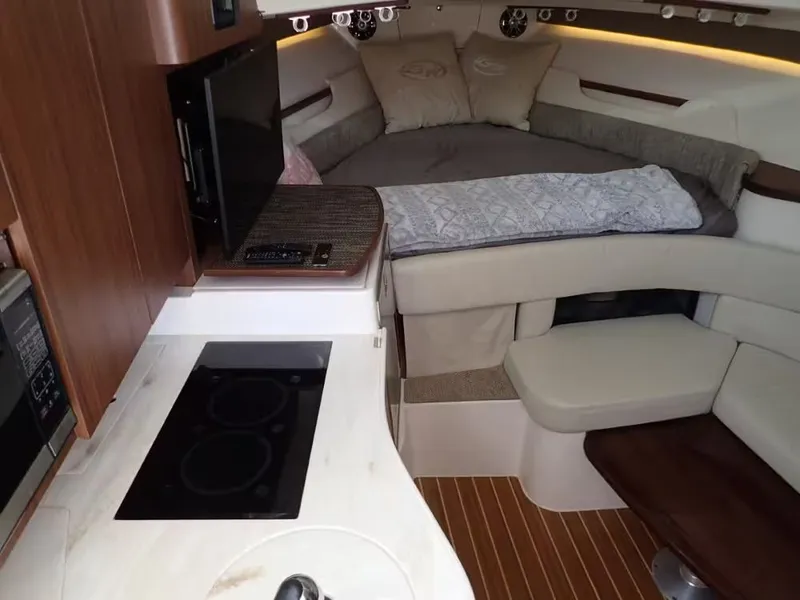 Slide: The Image of Grady-White Express 330 2020 - 21