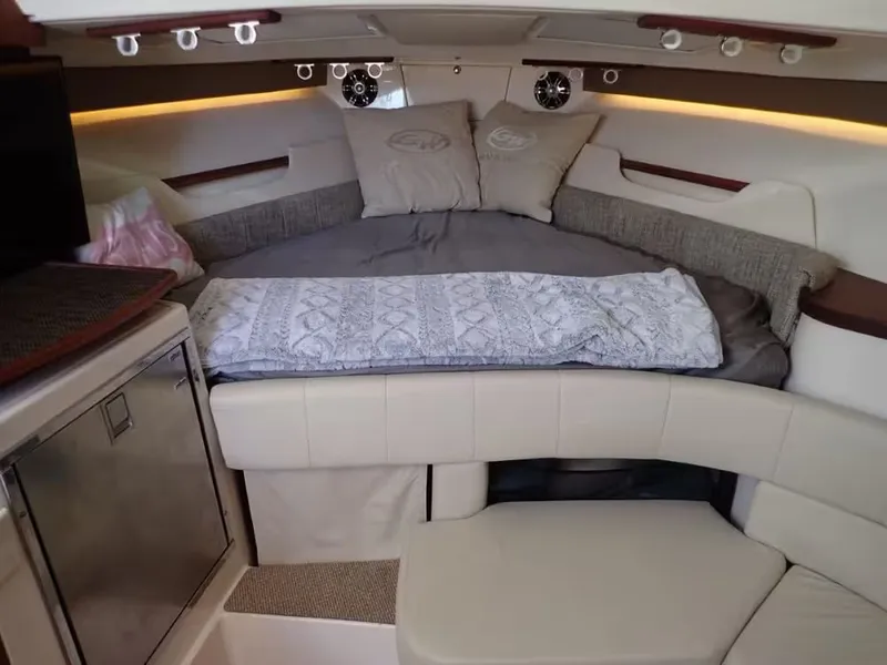 Slide: The Image of Grady-White Express 330 2020 - 22